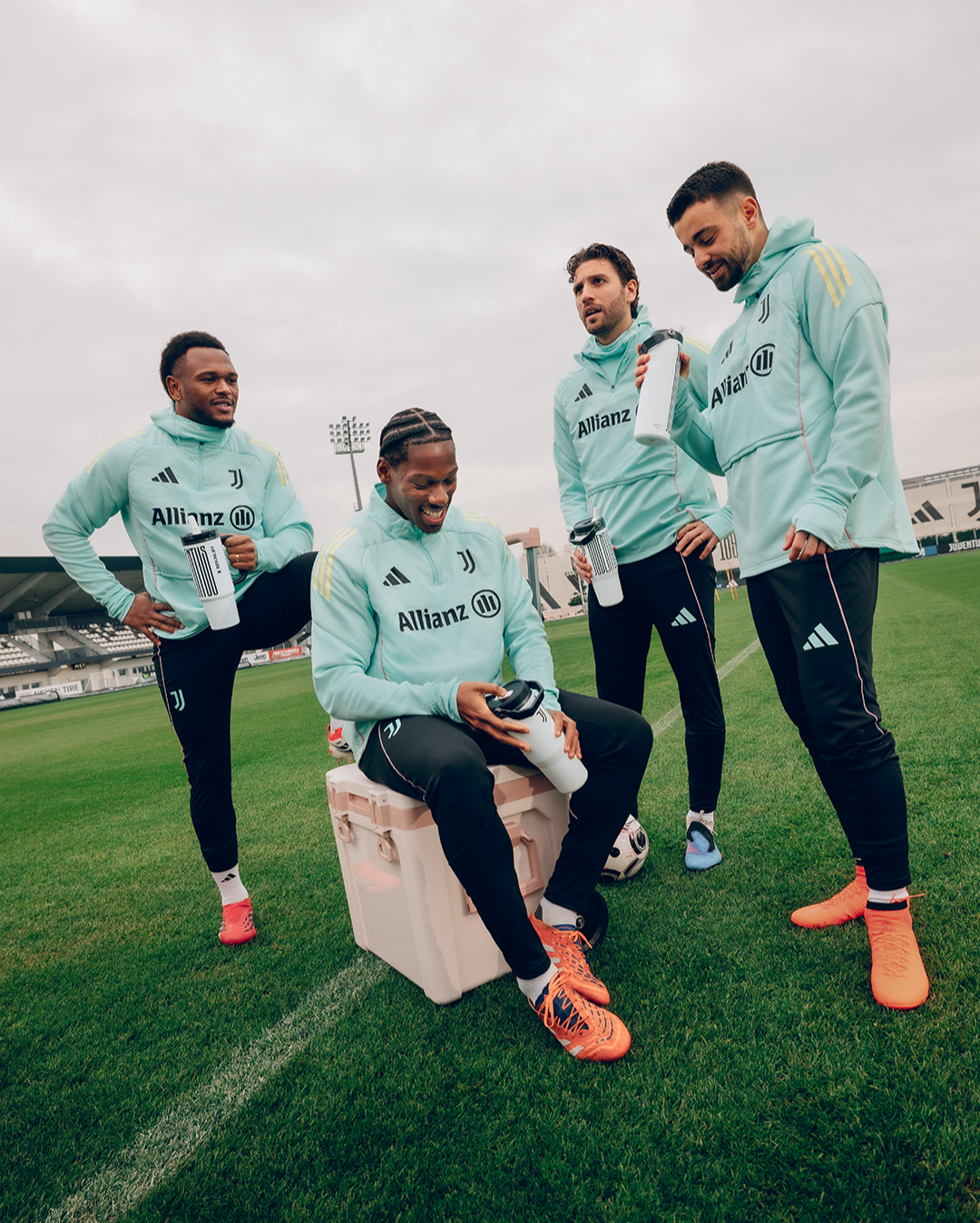 Stanley 1913 x Juventus
