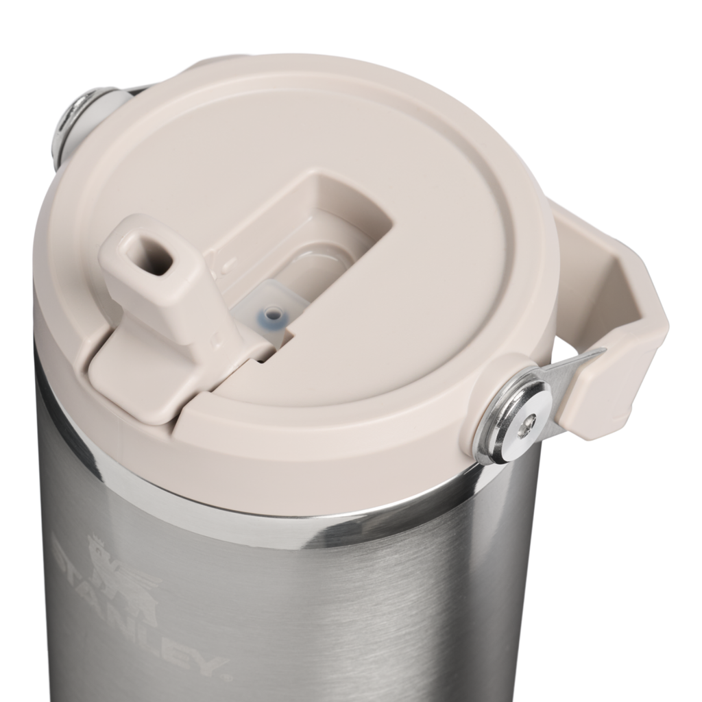 The IceFlow™ Flip Straw Tumbler