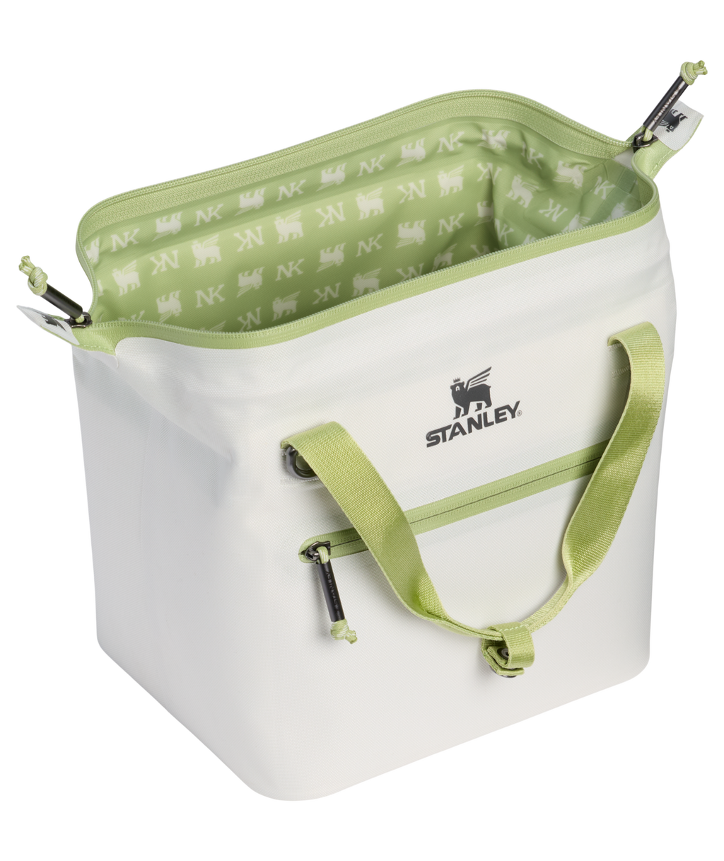 The Stanley 1913 x Nelly Korda All Day Julienne Mini Cooler