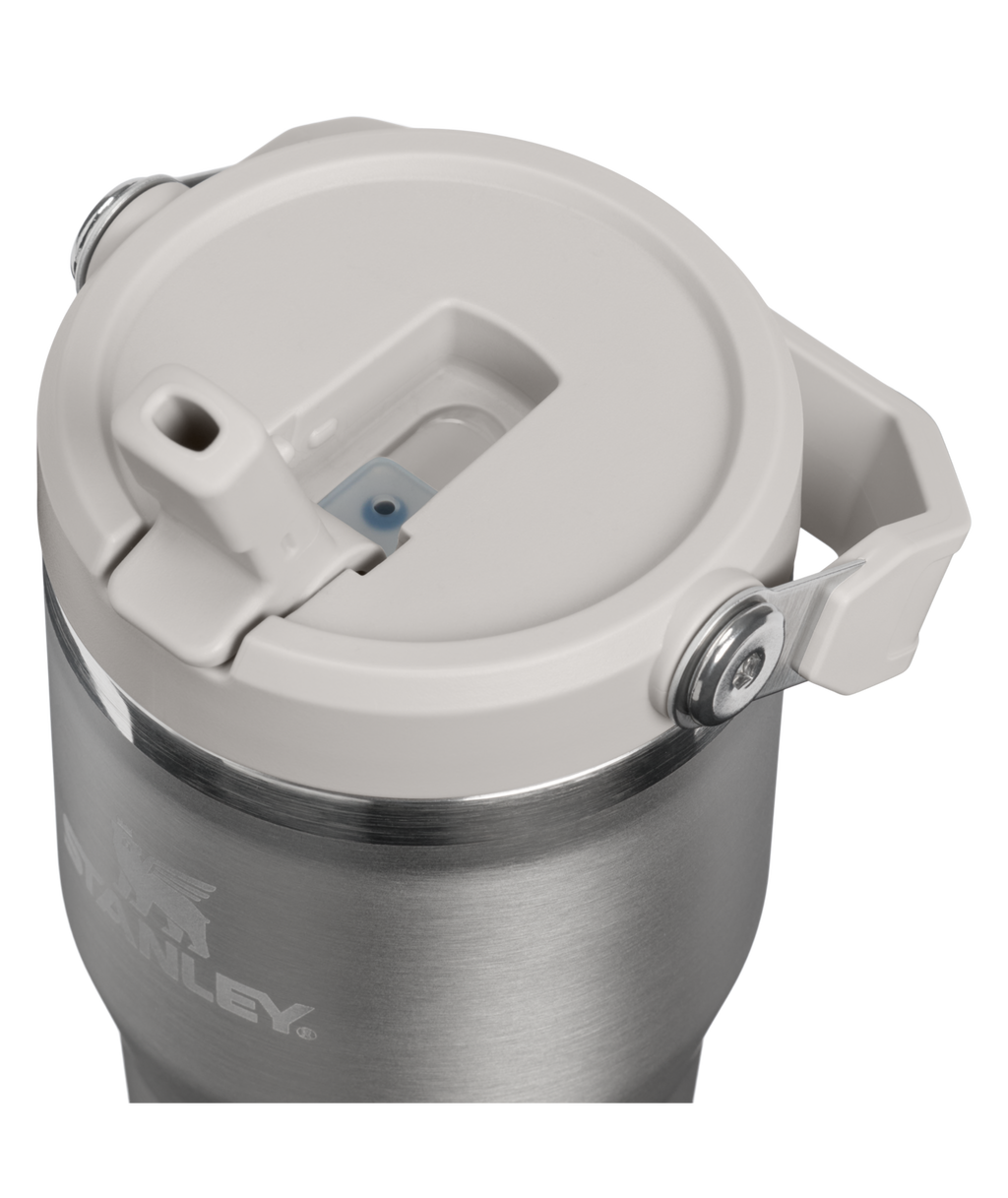 The IceFlow™ Flip Straw Tumbler