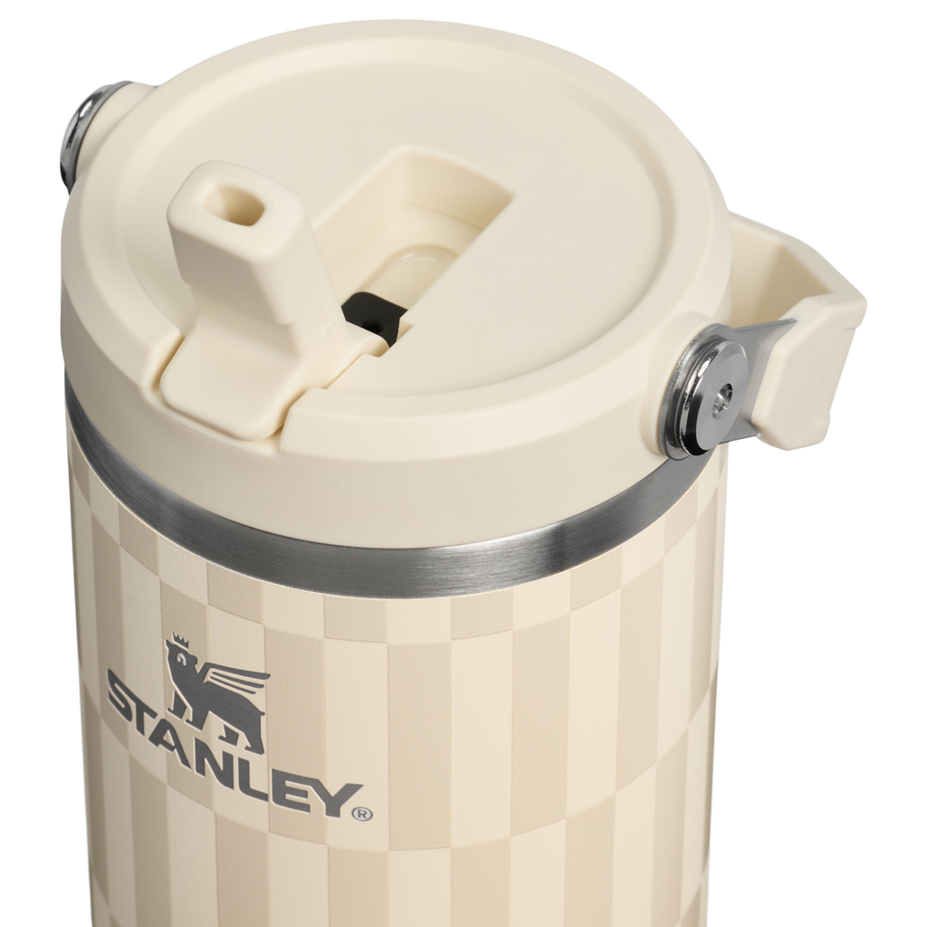 The IceFlow™ Flip Straw Tumbler