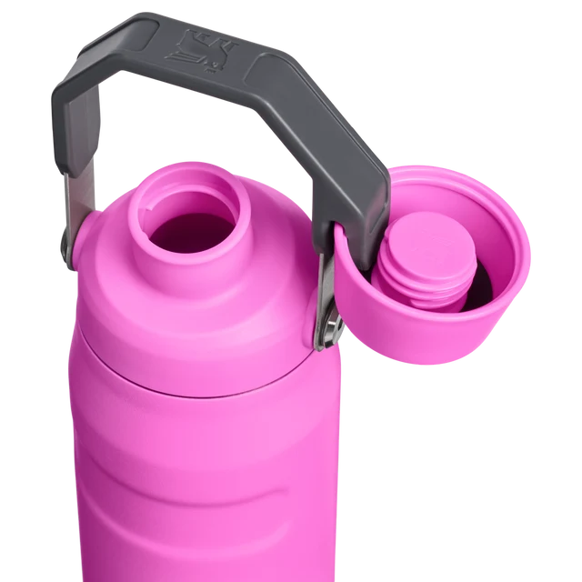 IceFlow™ Bottle with Fast Flow Lid