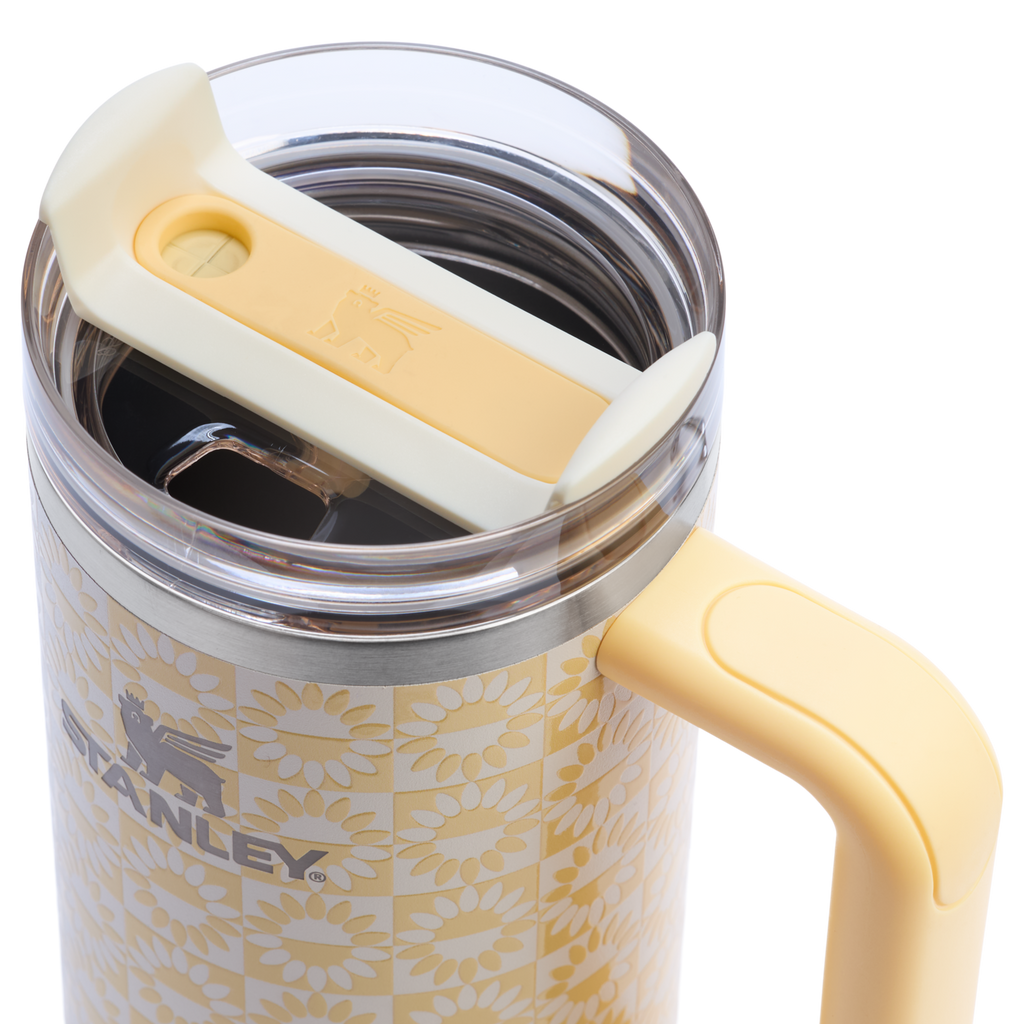 The Quencher H2.O FlowState™ Tumbler